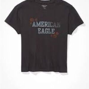 American Eagle Outfitters Women’s Black T-Shirt